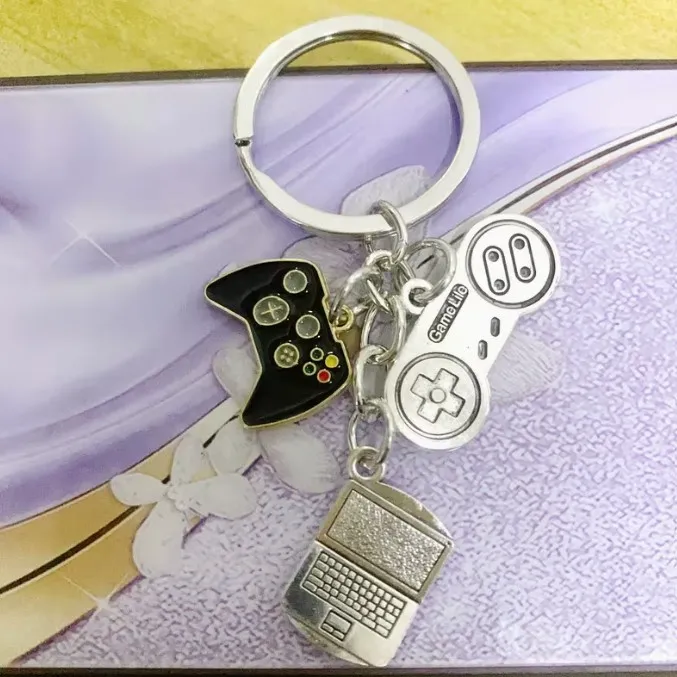 [PV-11] Llavero gamer